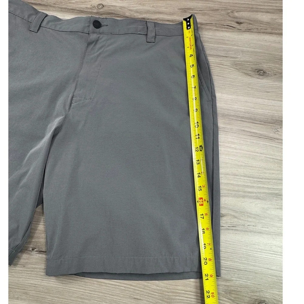 Banana Republic Men's 40 Grey Comfort Flat Front Shorts Tech Stretch‎ Golf 9.5